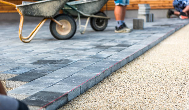 Best Concrete Walkway Installation  in Starkville, MS