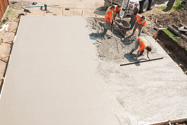 Best Concrete Resurfacing Services  in Starkville, MS