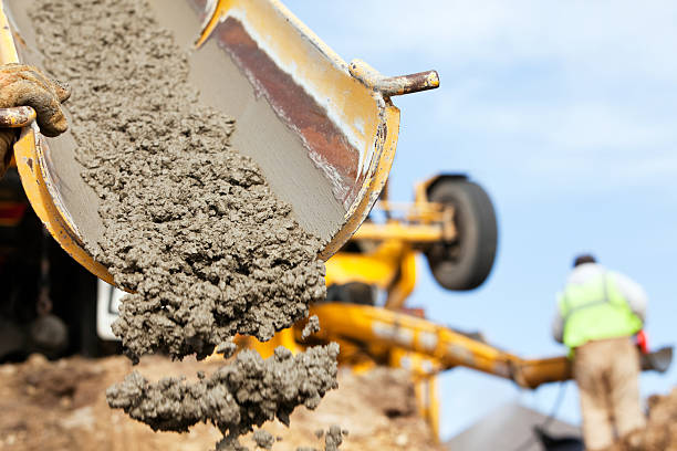 Best Concrete Flooring Contractor  in Starkville, MS